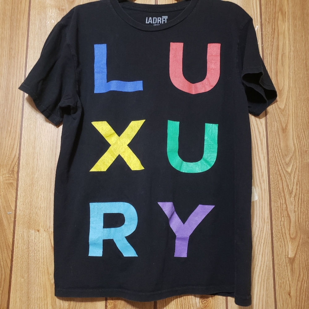 Ladrft Tee Med Black LUXURY Colorful 100% Cotton Natural Fibers.